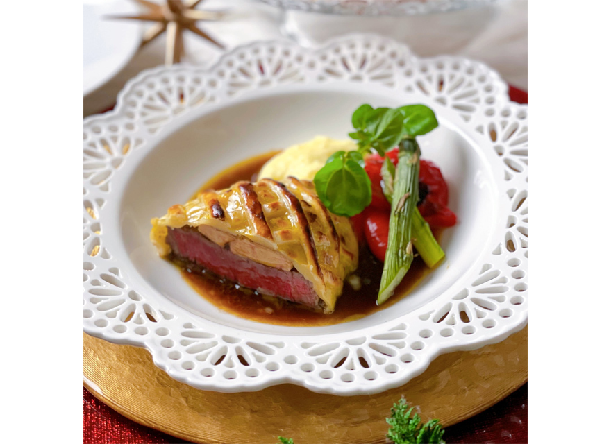 牛ヒレ肉とフォアグラのパイ包み焼き
